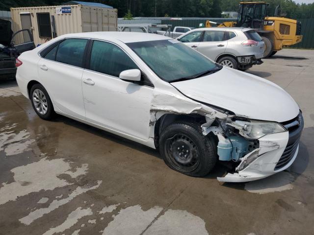 VIN 4T1BF1FK6GU122074 2016 Toyota Camry, LE no.4