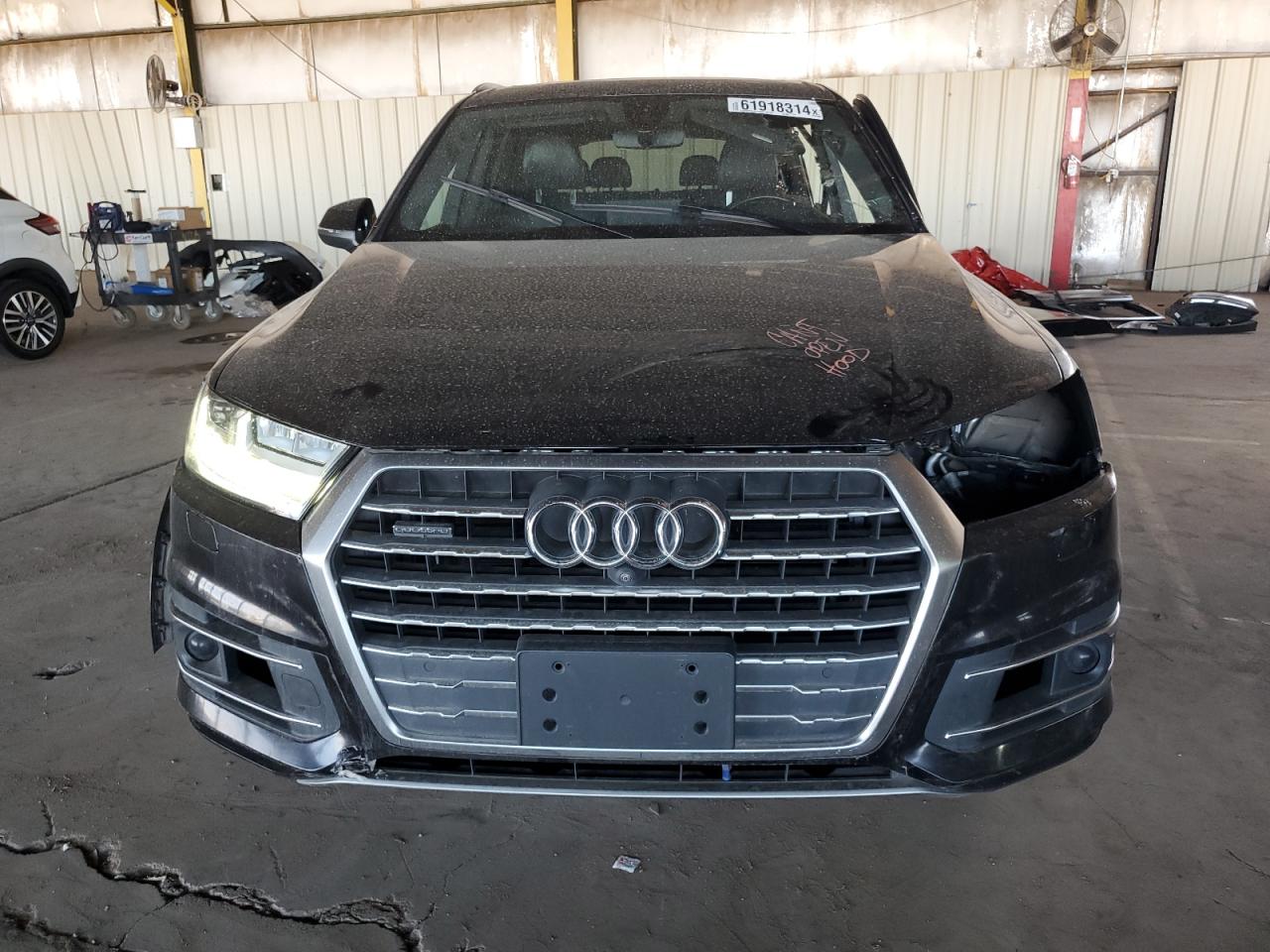 WA1VAAF74JD009916 Audi Q7 2018. Фото: 4