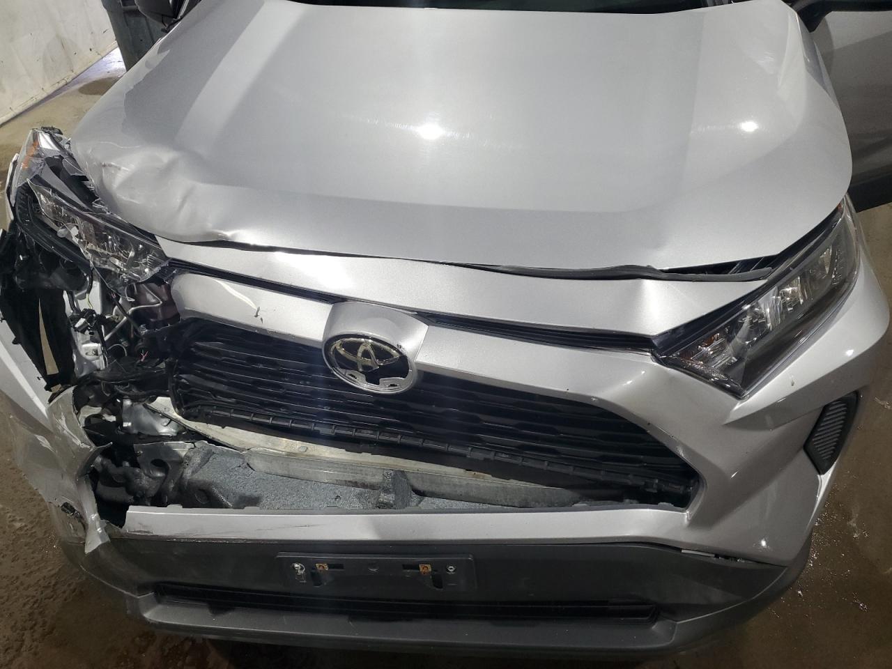 2T3F1RFV6NC293101 2022 Toyota Rav4 Le