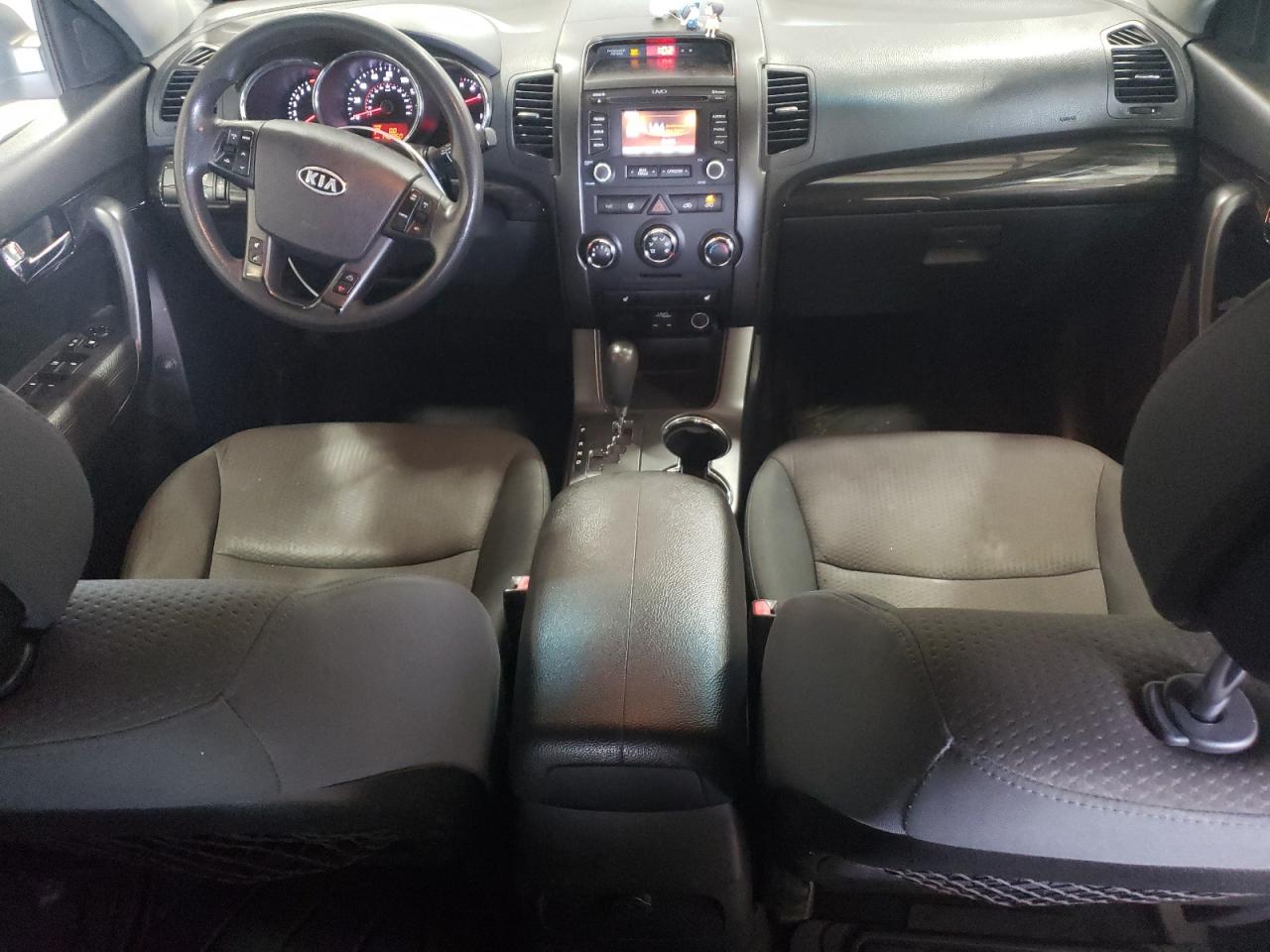 5XYKT3A61DG397562 2013 Kia Sorento Lx