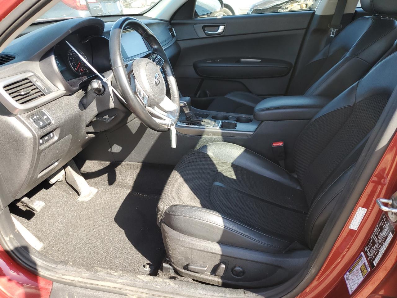 5XXGT4L31KG368207 2019 Kia Optima Lx