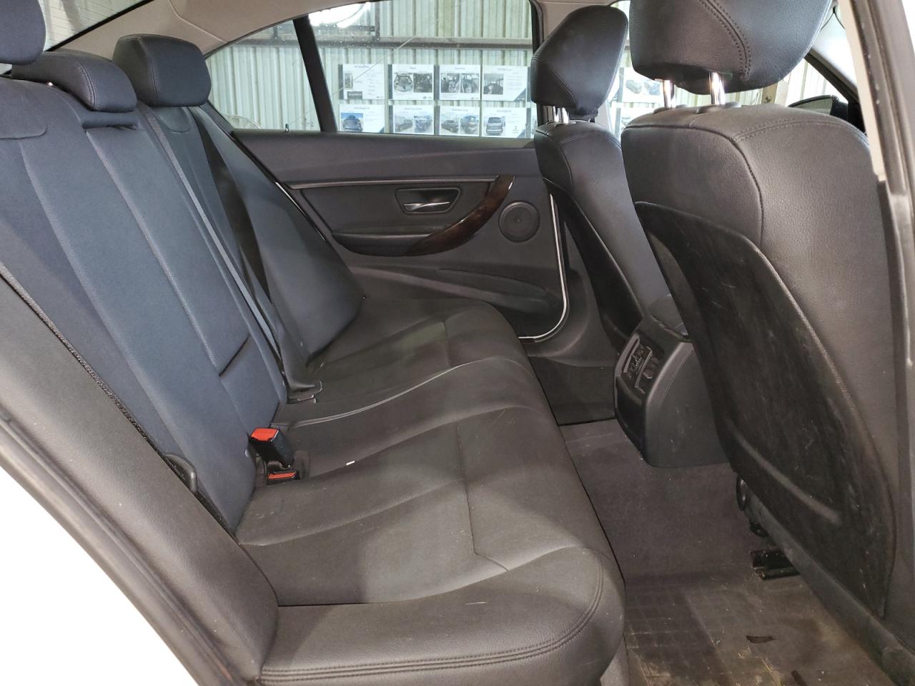 WBA3B1G55FNT64468 2015 BMW 320 I