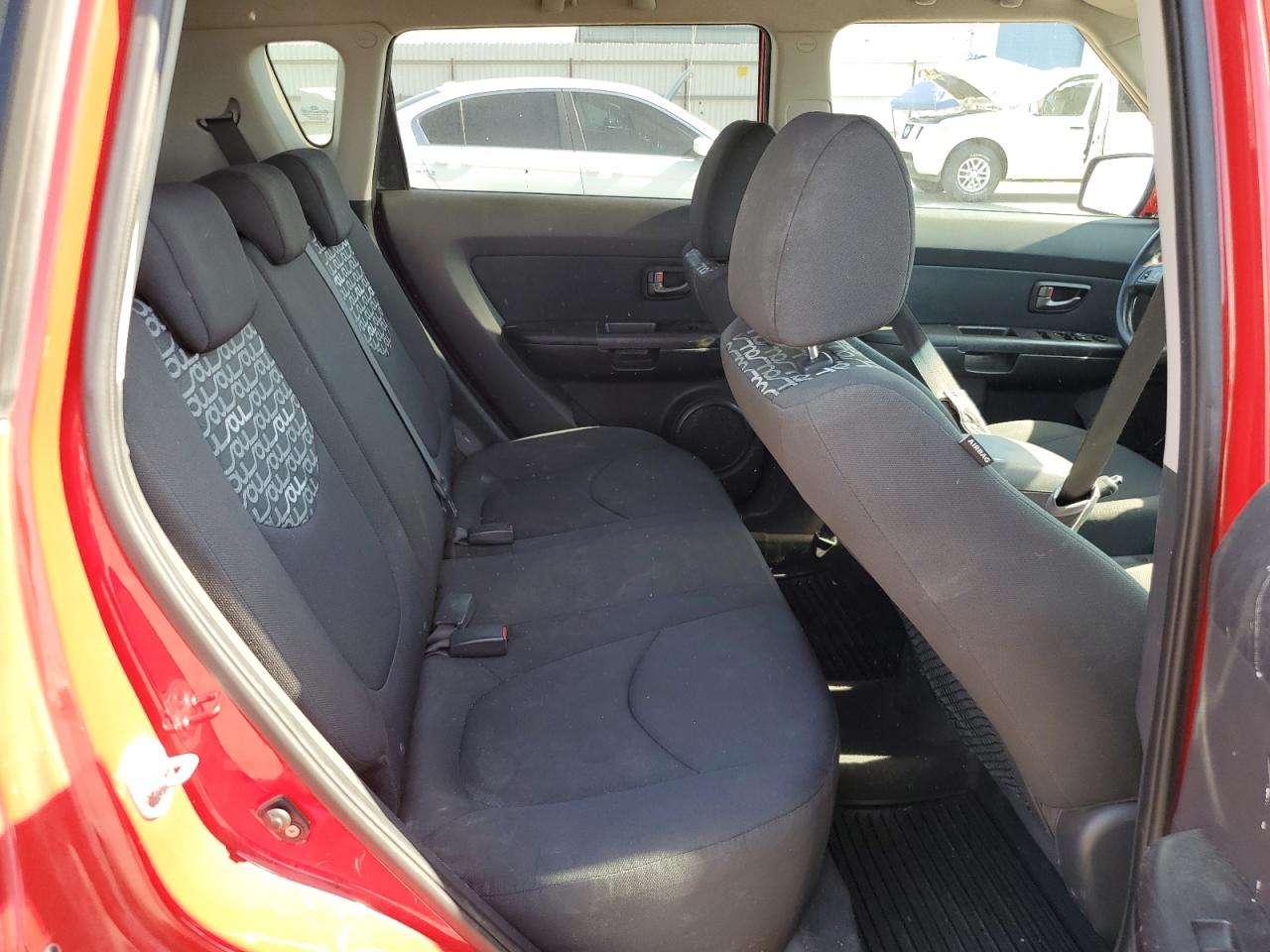 KNDJT2A23A7107172 2010 Kia Soul +