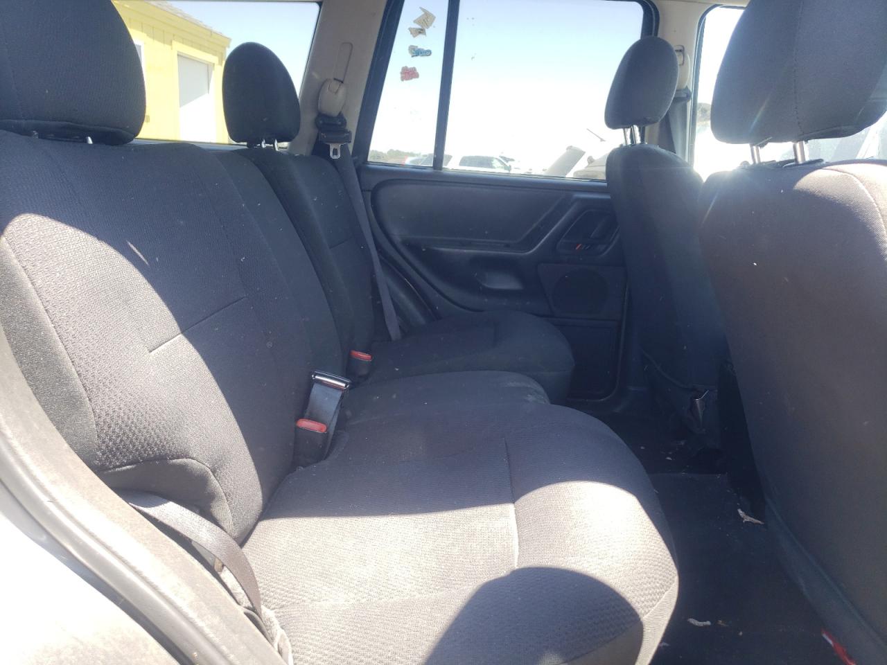 1J4GX48S42C258069 2002 Jeep Grand Cherokee Laredo