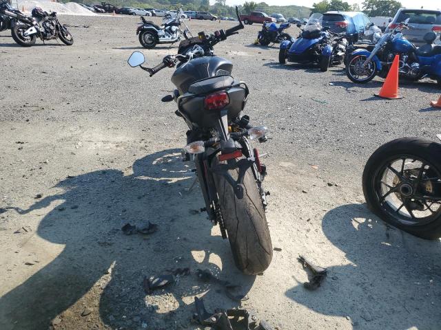 2022 TRIUMPH MOTORCYCLE STREET TRI - SMTA554S3NTAV0237