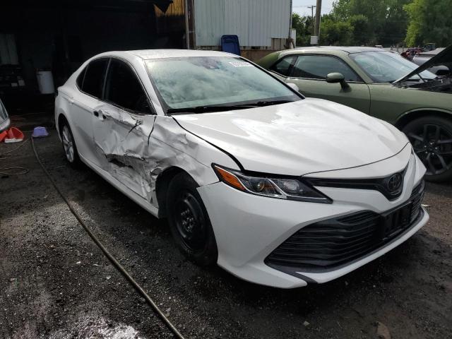 VIN 4T1B11HK3KU695244 2019 Toyota Camry, L no.4