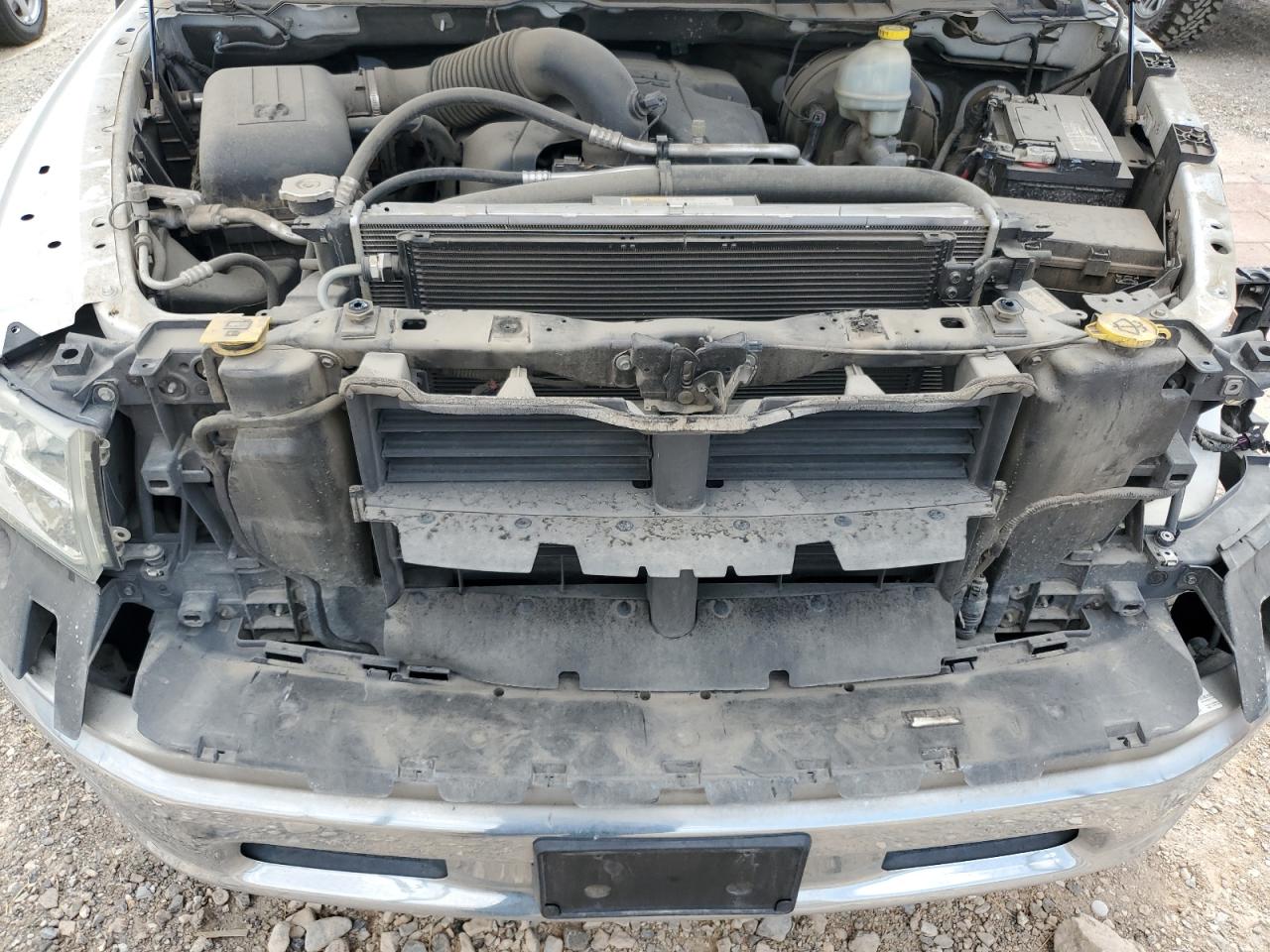 1C6RR6GT9FS603467 2015 Ram 1500 Slt