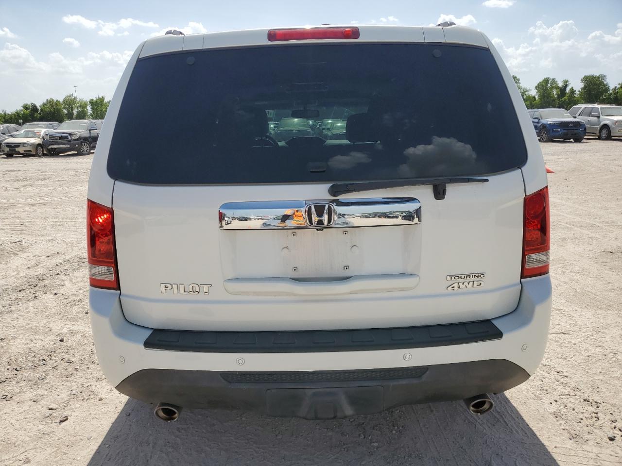 5FNYF4H95CB051382 2012 Honda Pilot Touring