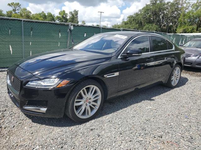 VIN SAJBE4BV3HCY29344 2017 Jaguar XF, Prestige no.1