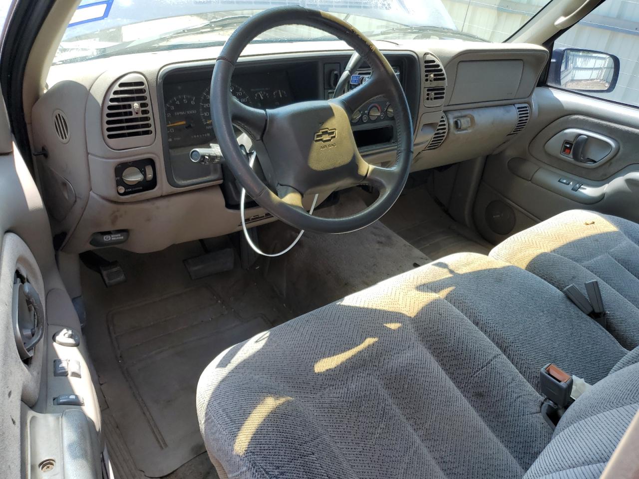 2GCEC19R5W1149666 1998 Chevrolet Gmt-400 C1500