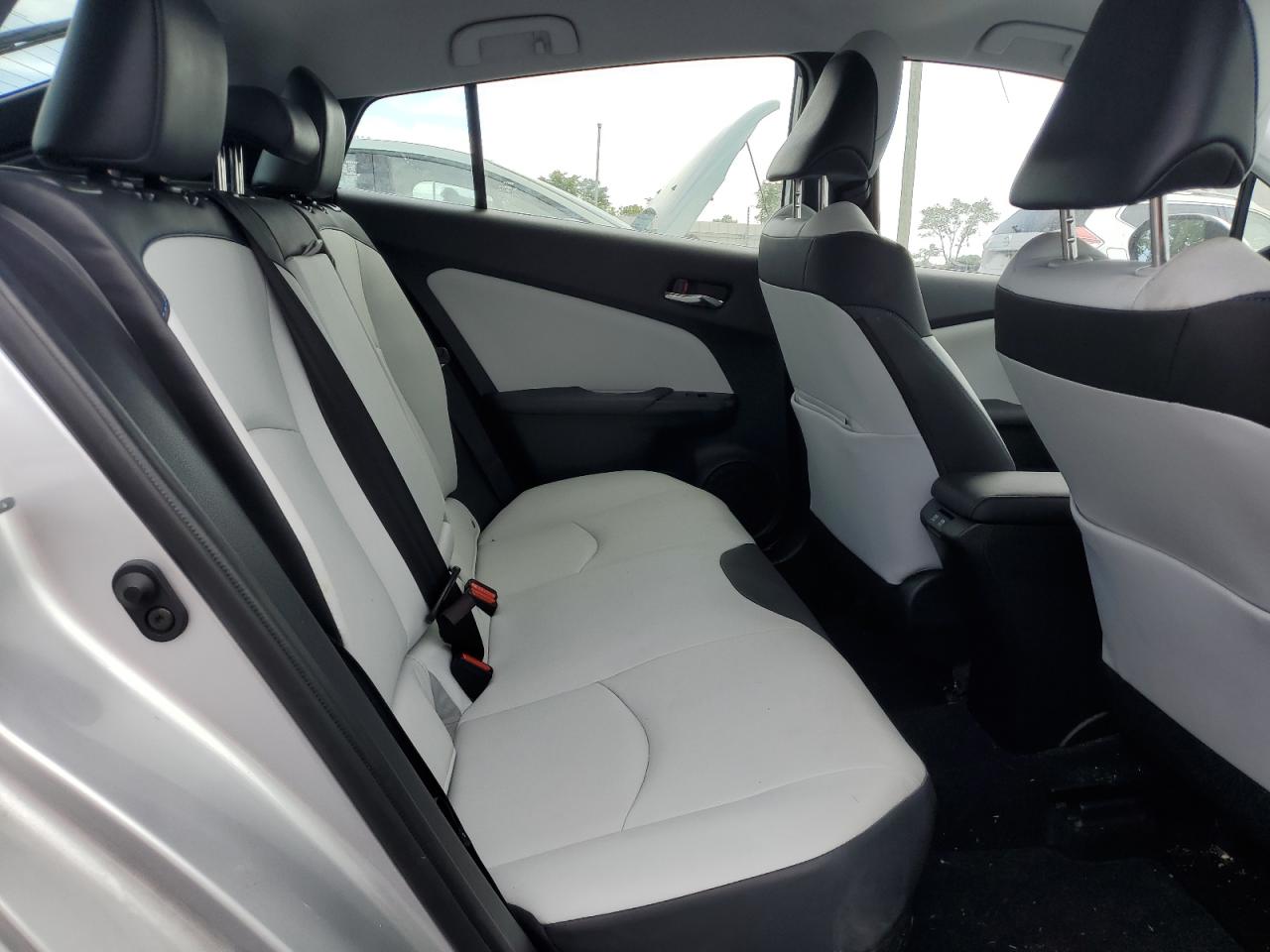 JTDKARFU0L3107640 2020 Toyota Prius L