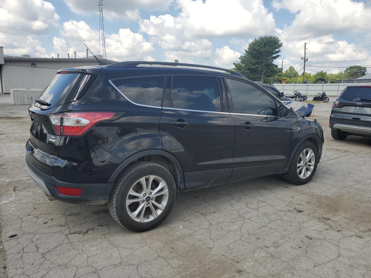 1FMCU0GD1HUA48262 2017 Ford Escape Se