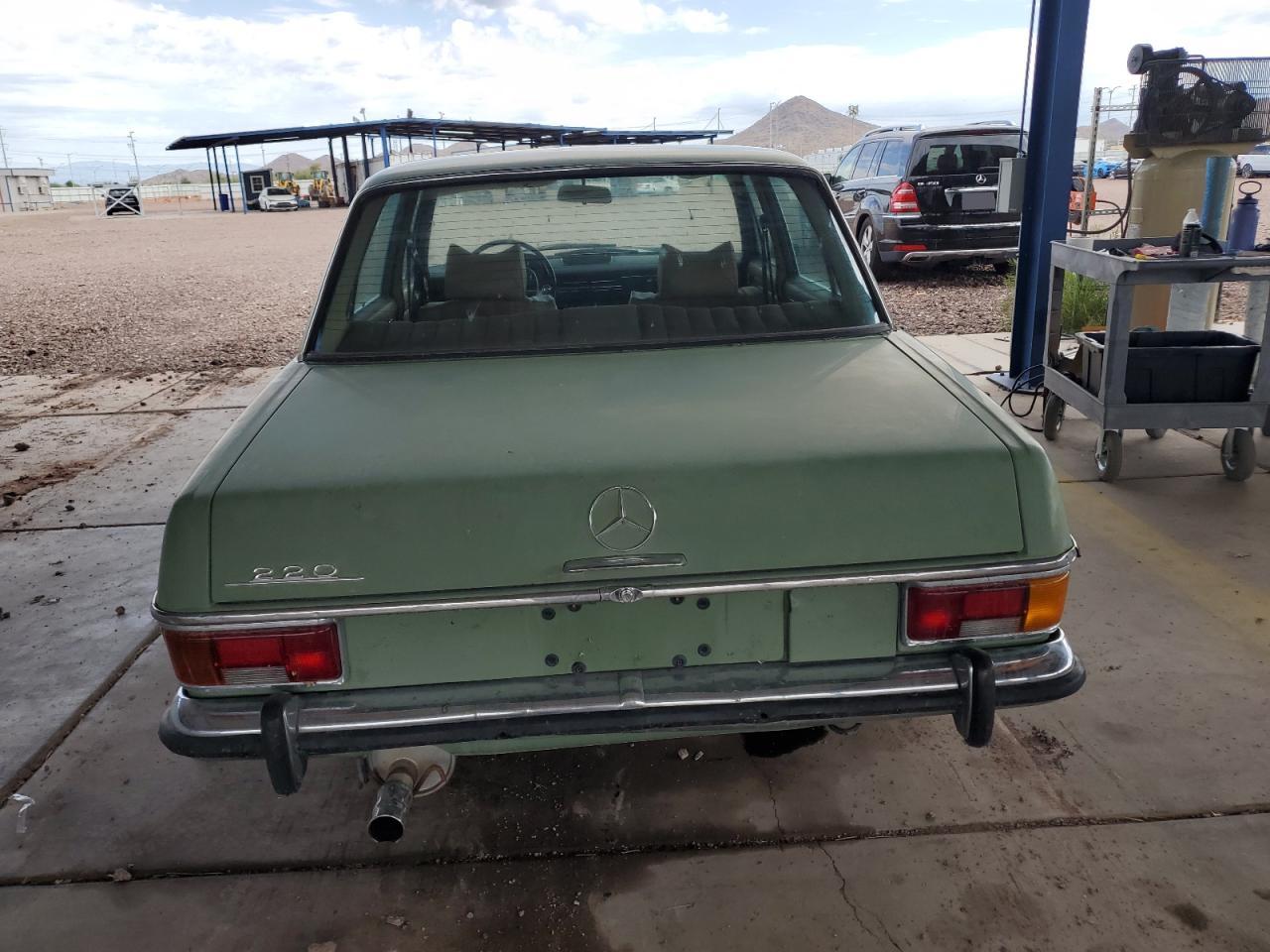 11501012116093 1973 Mercedes-Benz 220