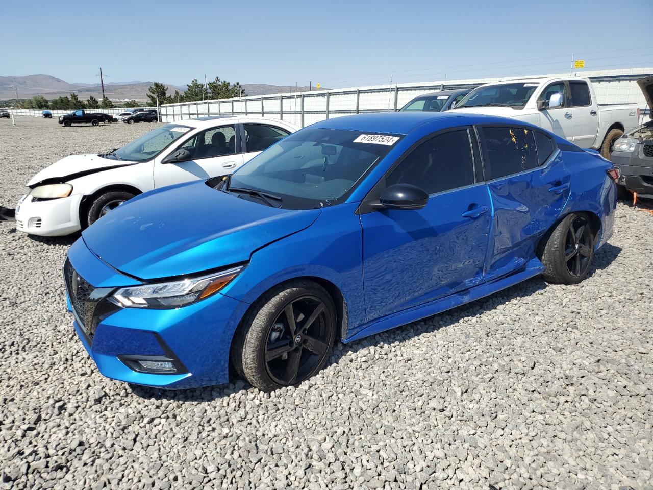  Salvage Nissan Sentra