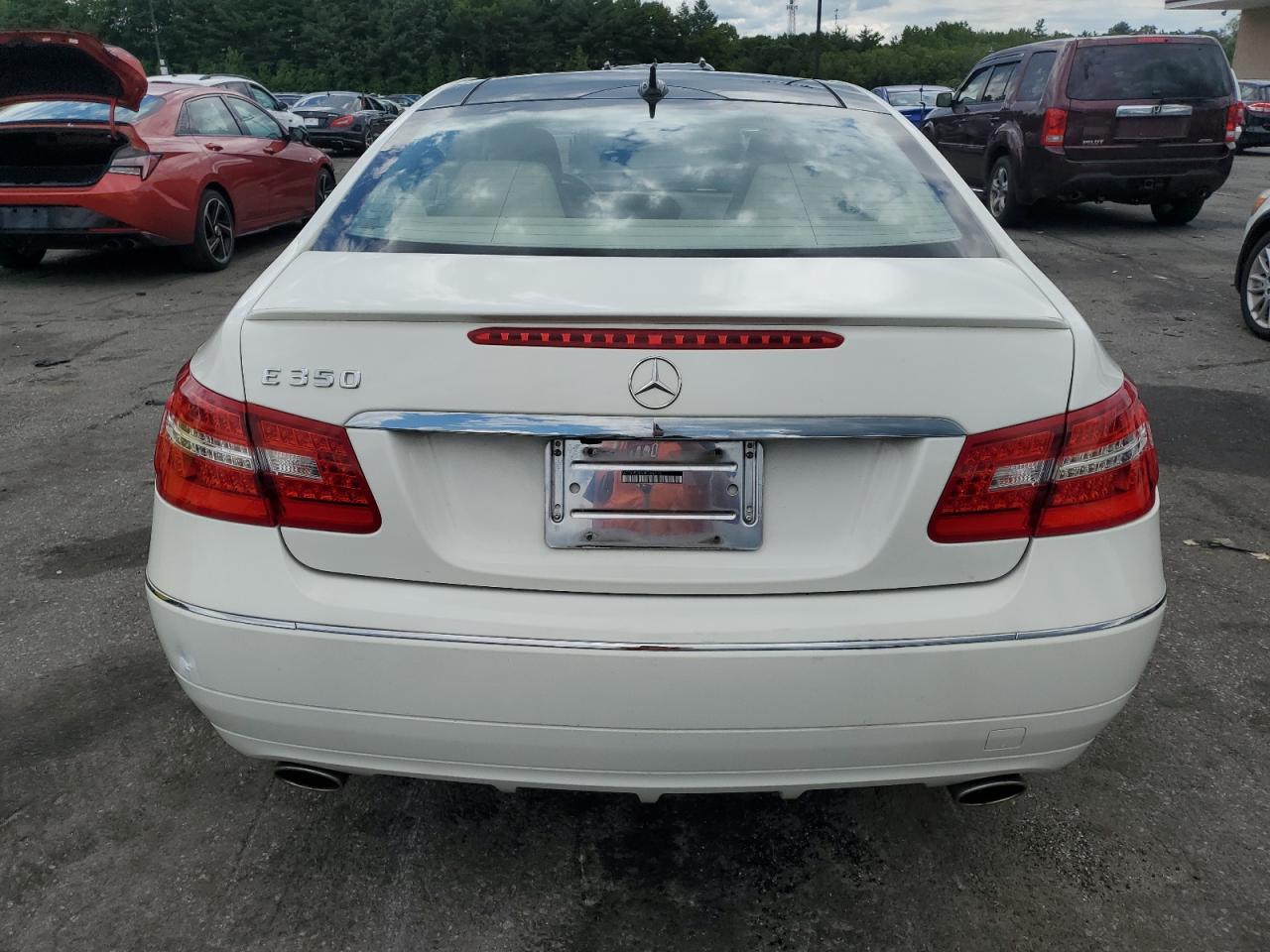 WDDKJ5GB6BF066519 2011 Mercedes-Benz E 350