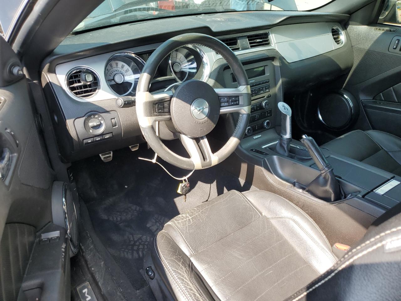 1ZVBP8CH7A5127303 2010 Ford Mustang Gt