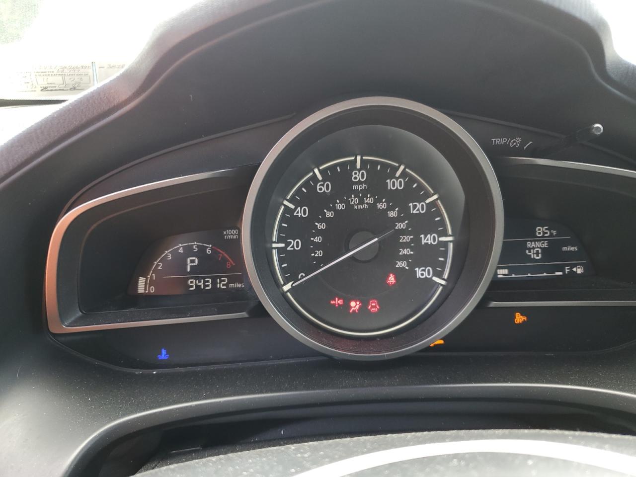 3MZBN1V37JM206995 2018 Mazda 3 Touring