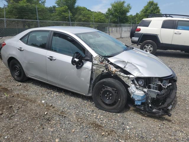 VIN 2T1BURHE9JC092704 2018 Toyota Corolla, L no.4