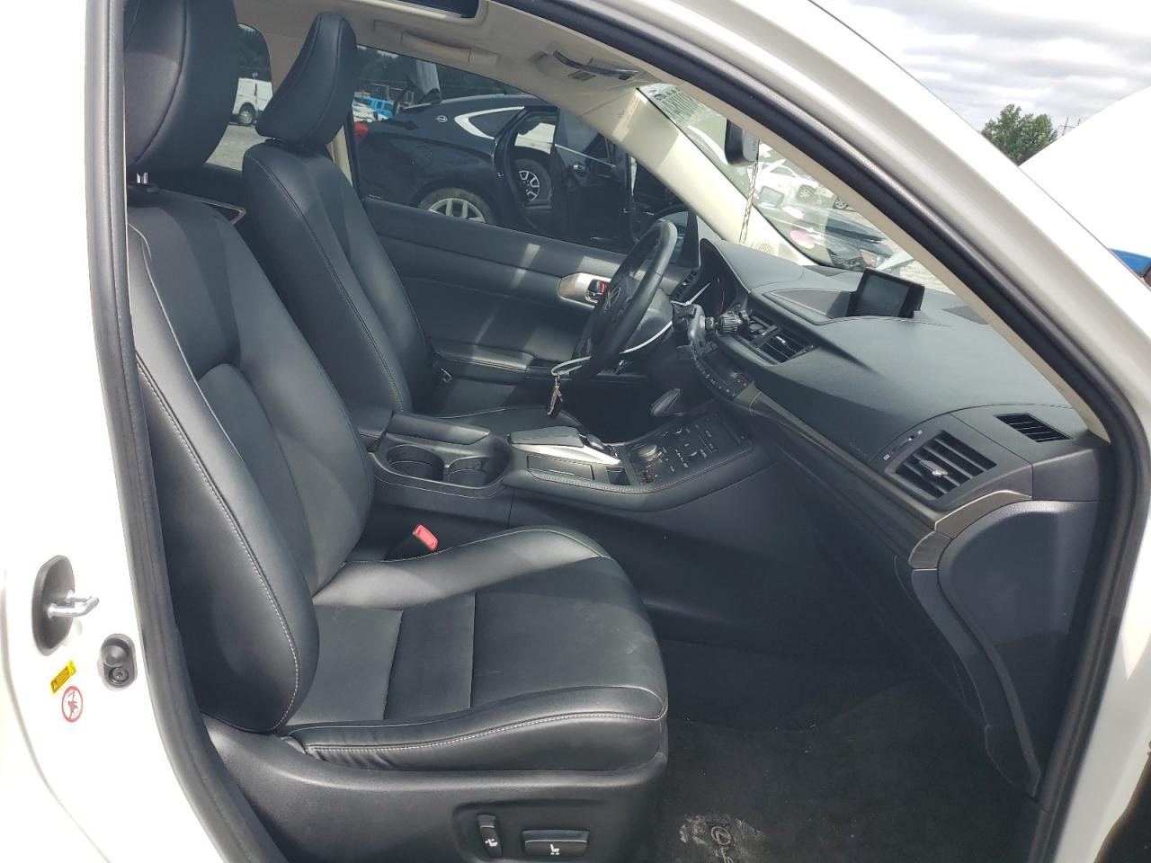 JTHKD5BH7E2208268 2014 Lexus Ct 200