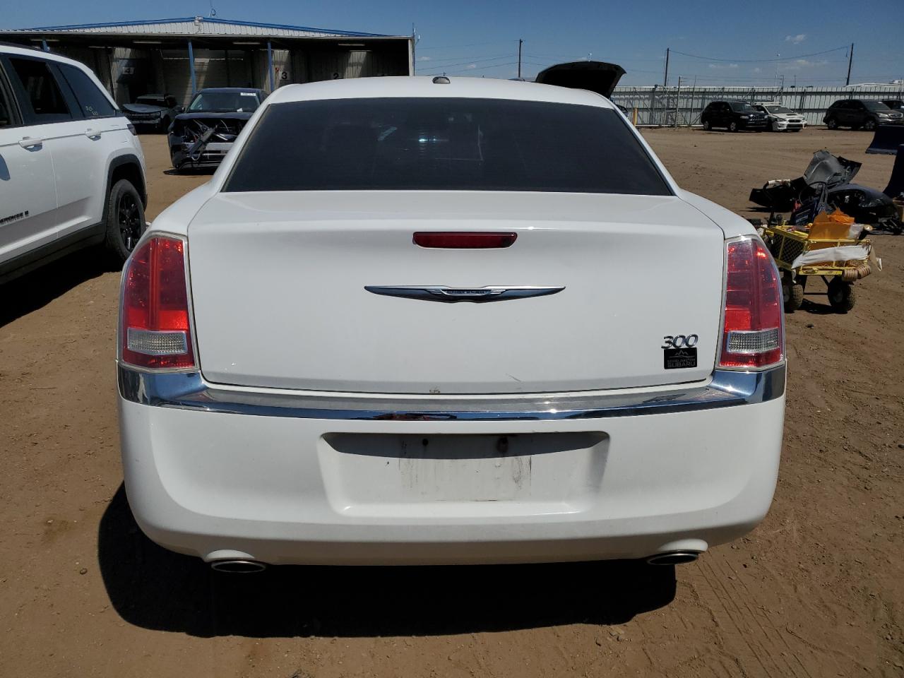 2013 Chrysler 300 vin: 2C3CCAAG7DH506937