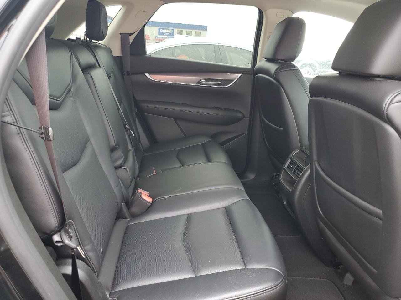 1GYKNBRS4HZ250806 2017 Cadillac Xt5 Luxury