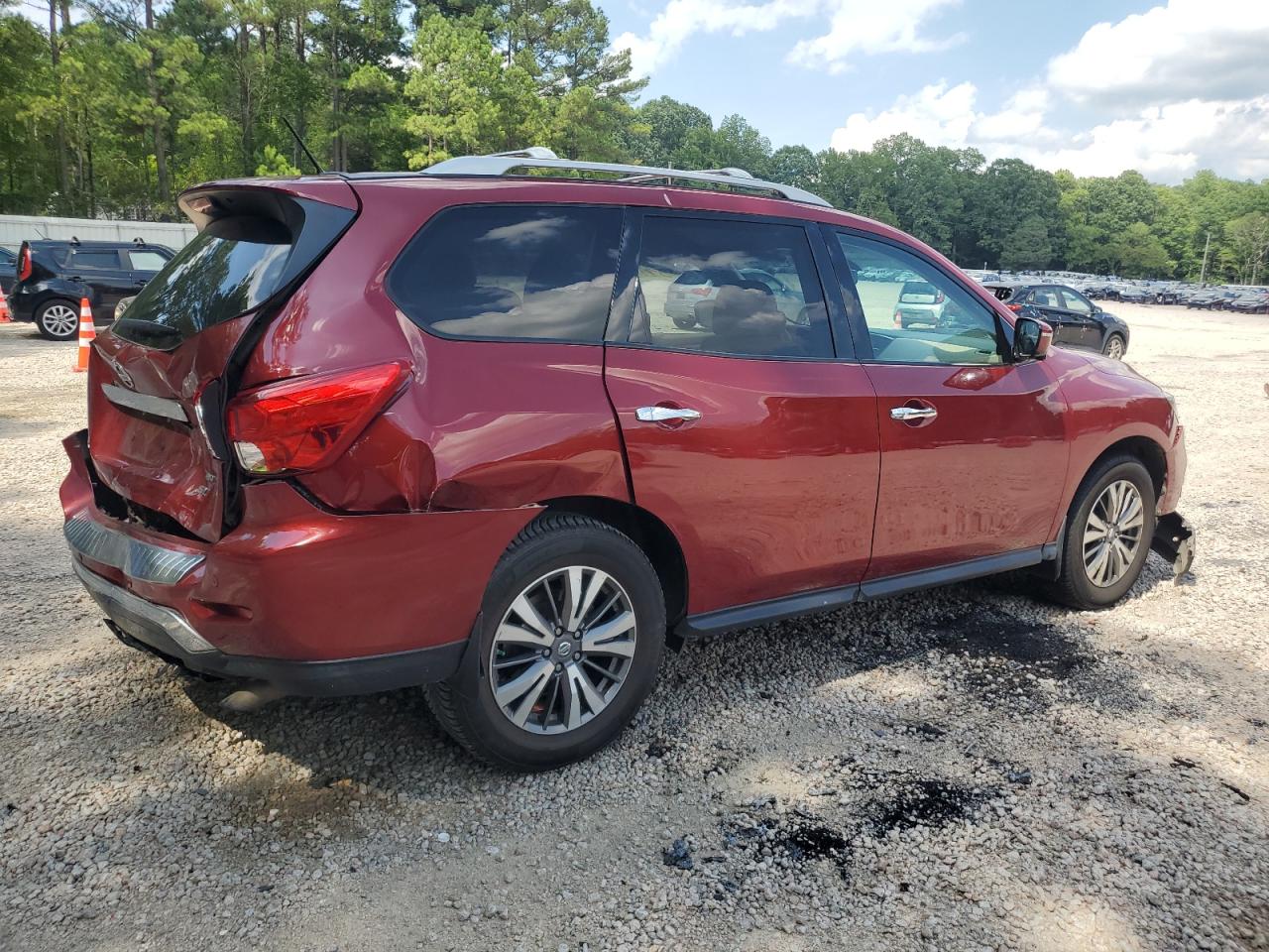 2017 Nissan Pathfinder S vin: 5N1DR2MM2HC663642