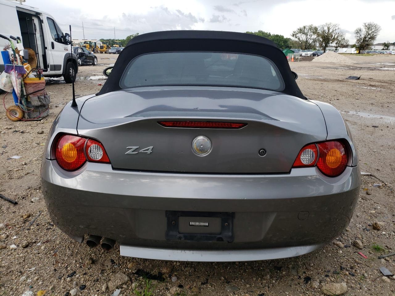 4USBT33463LS44667 2003 BMW Z4 2.5