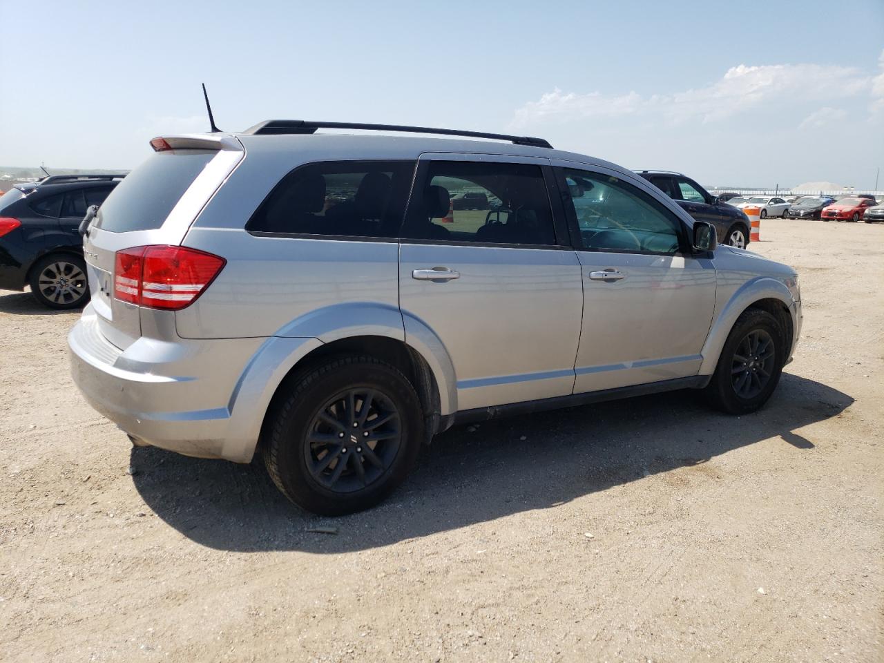 Lot #2807205076 2020 DODGE JOURNEY SE