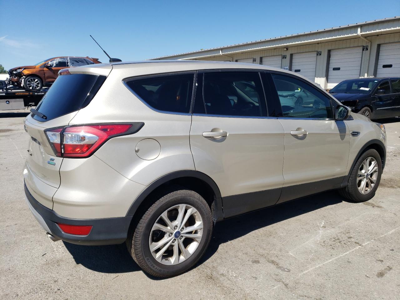 1FMCU0GD0HUA53128 2017 Ford Escape Se