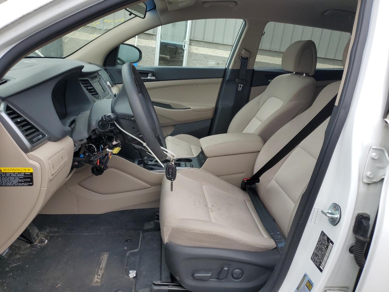 KM8J3CA40HU588514 2017 Hyundai Tucson Limited