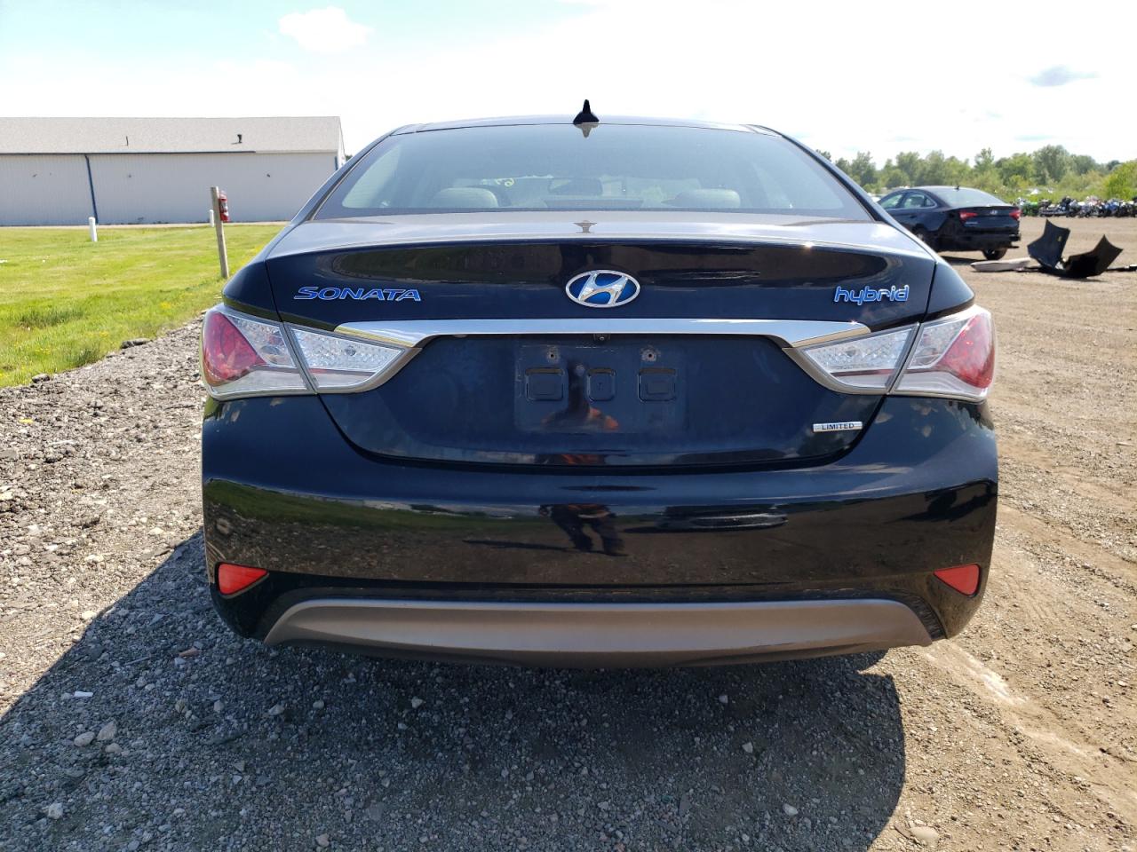 2014 Hyundai Sonata Hybrid vin: KMHEC4A46EA107735