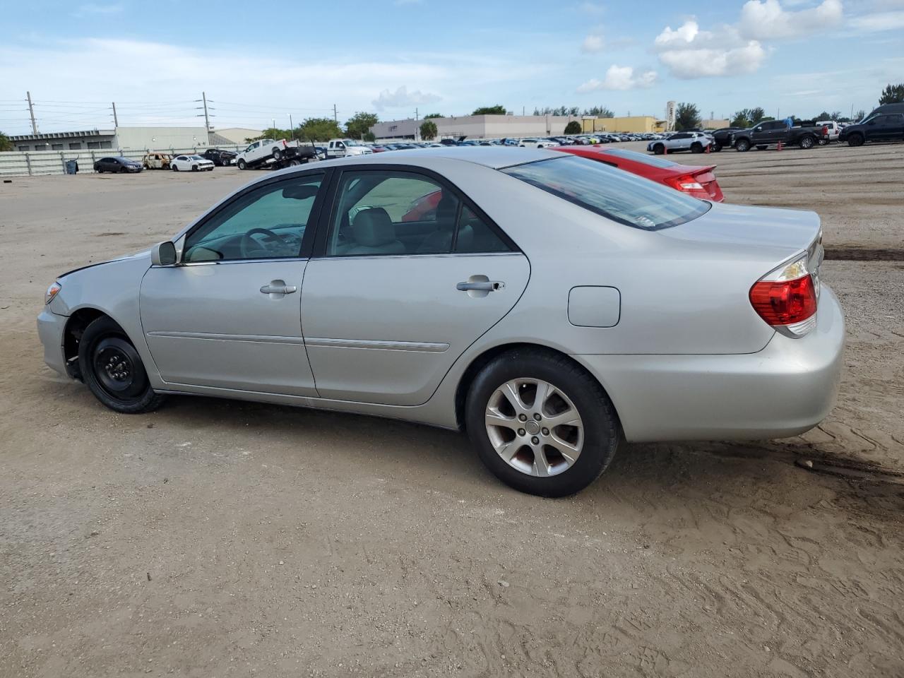 4T1BF30K05U099280 2005 Toyota Camry Le