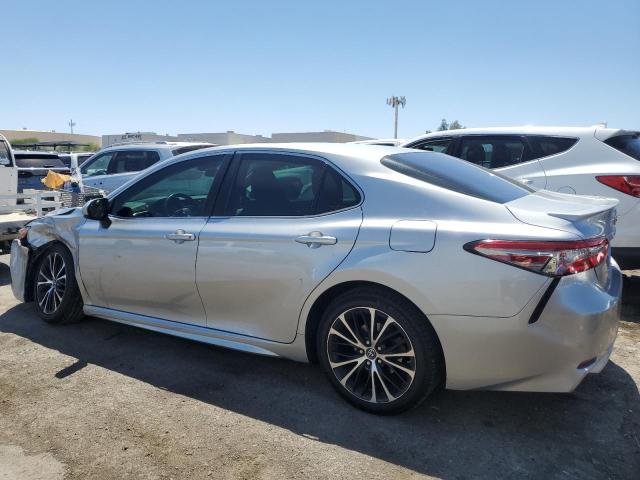 VIN 4T1B11HKXJU051156 2018 Toyota Camry, L no.2