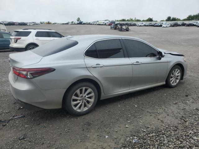 VIN 4T1C11AKXPU117163 2023 Toyota Camry, LE no.3