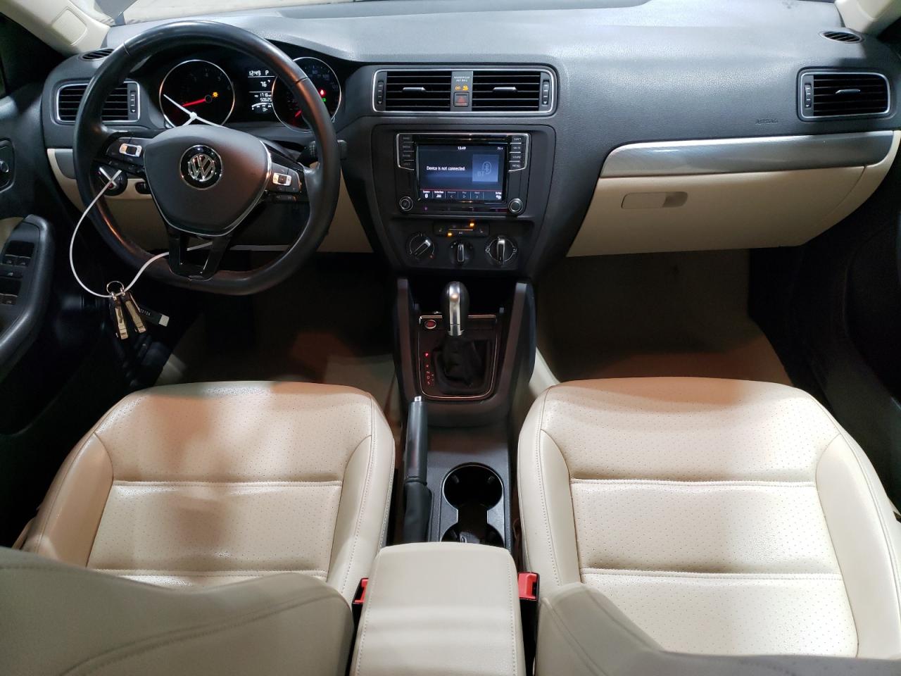 3VWD67AJ2GM222124 2016 Volkswagen Jetta Se