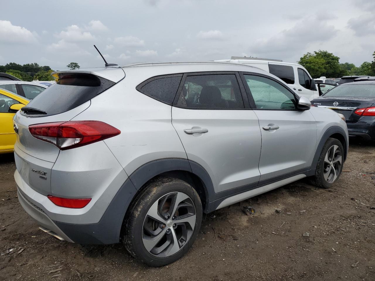 2017 Hyundai Tucson Limited vin: KM8J3CA29HU592480