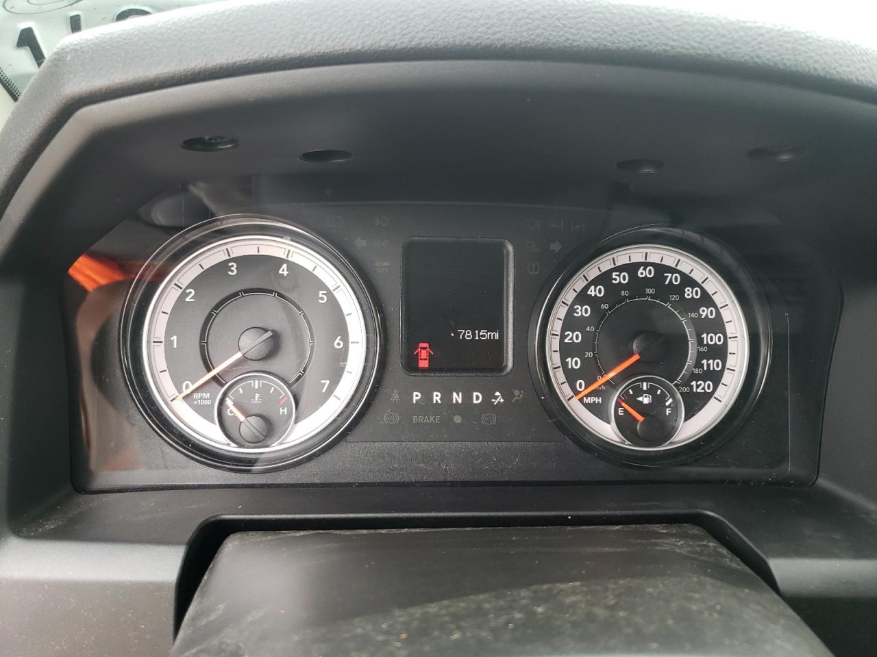 1C6RR7GG7RS129502 2024 Ram 1500 Classic Slt