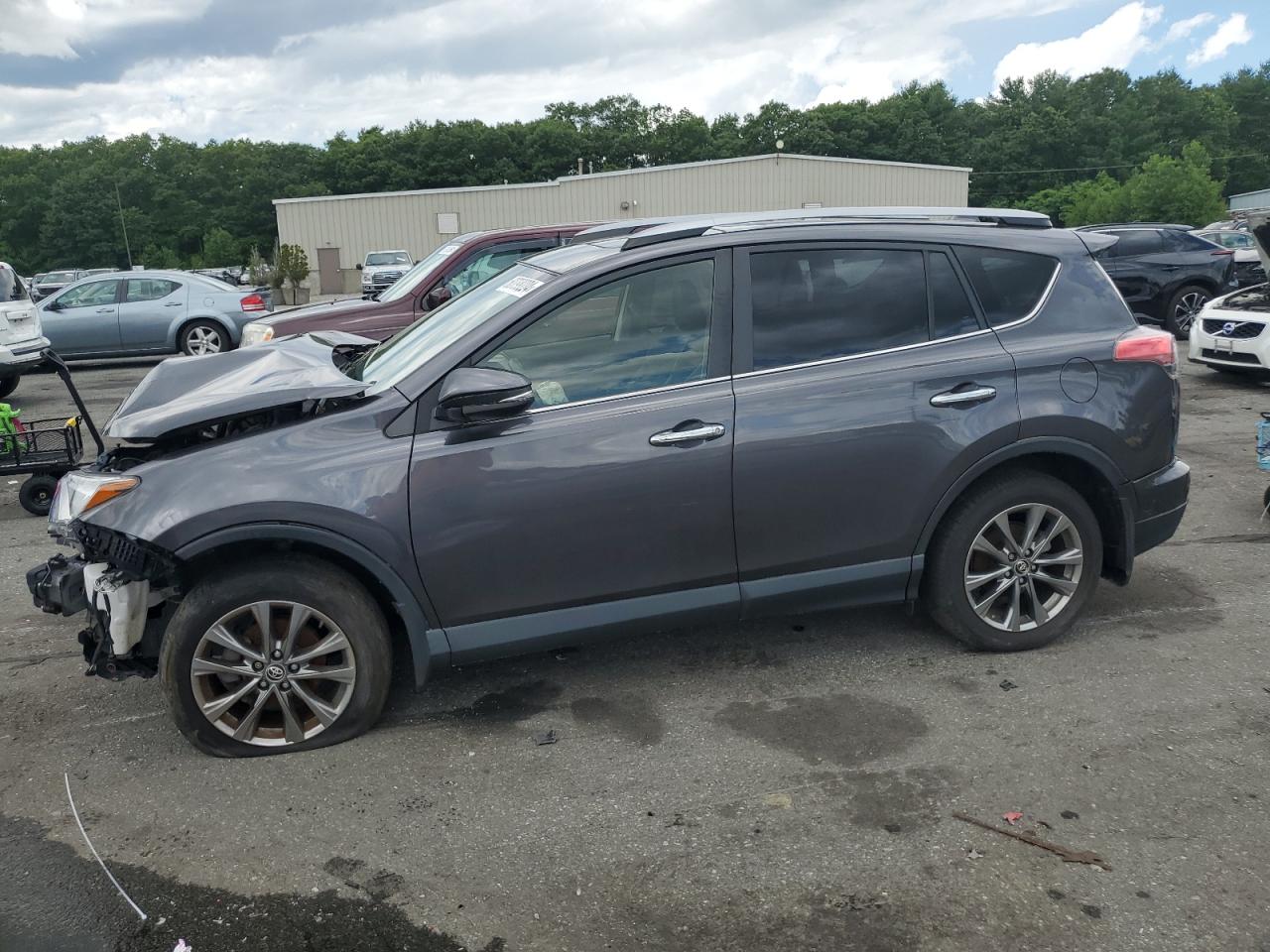 2018 Toyota Rav4 Limited vin: JTMDFREV6JJ738633