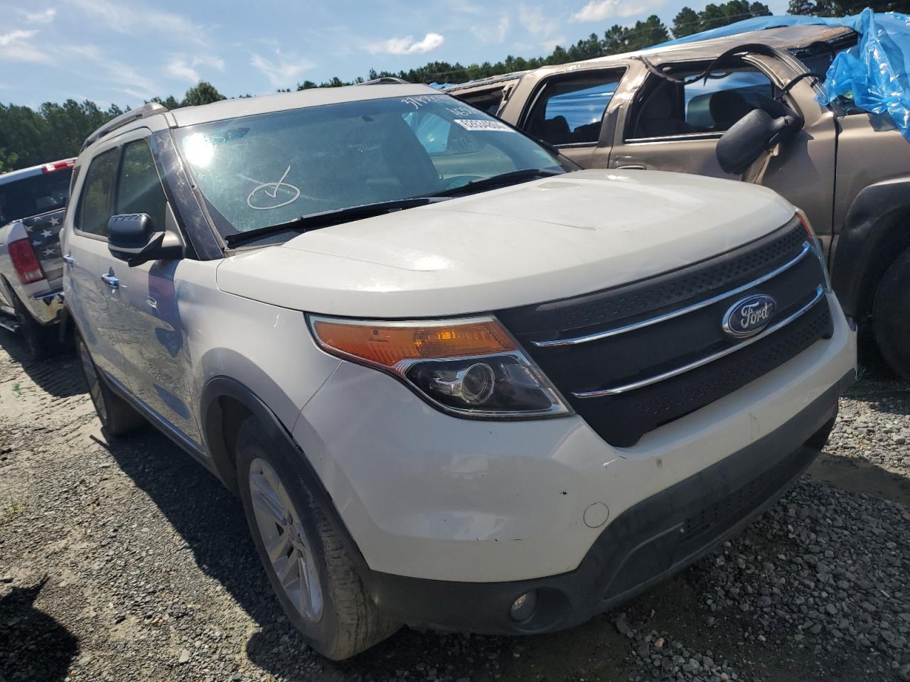FORD EXPLORER XLT