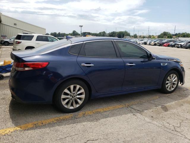 VIN 5XXGT4L30HG140594 2017 KIA Optima, LX no.3