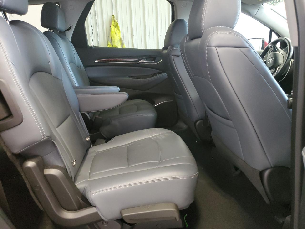 5GAEVAKW9MJ122842 2021 Buick Enclave Essence