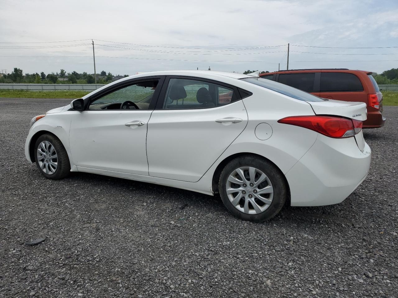 2013 Hyundai Elantra Gls vin: 5NPDH4AEXDH394627