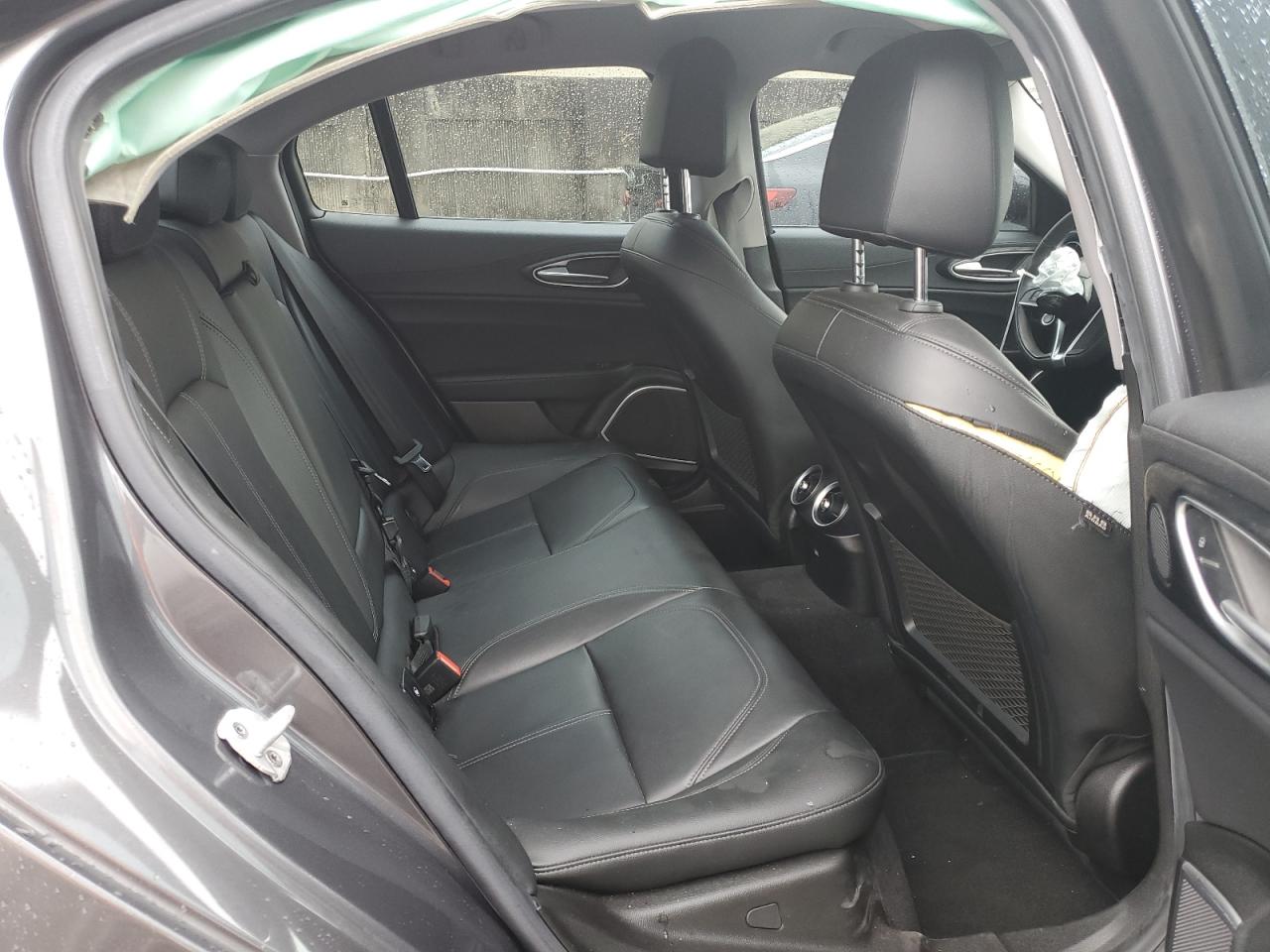 ZARFAMAN9K7620841 2019 Alfa Romeo Giulia