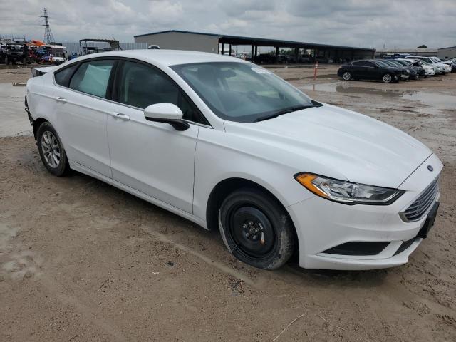 VIN 3FA6P0G77HR267257 2017 Ford Fusion, S no.4