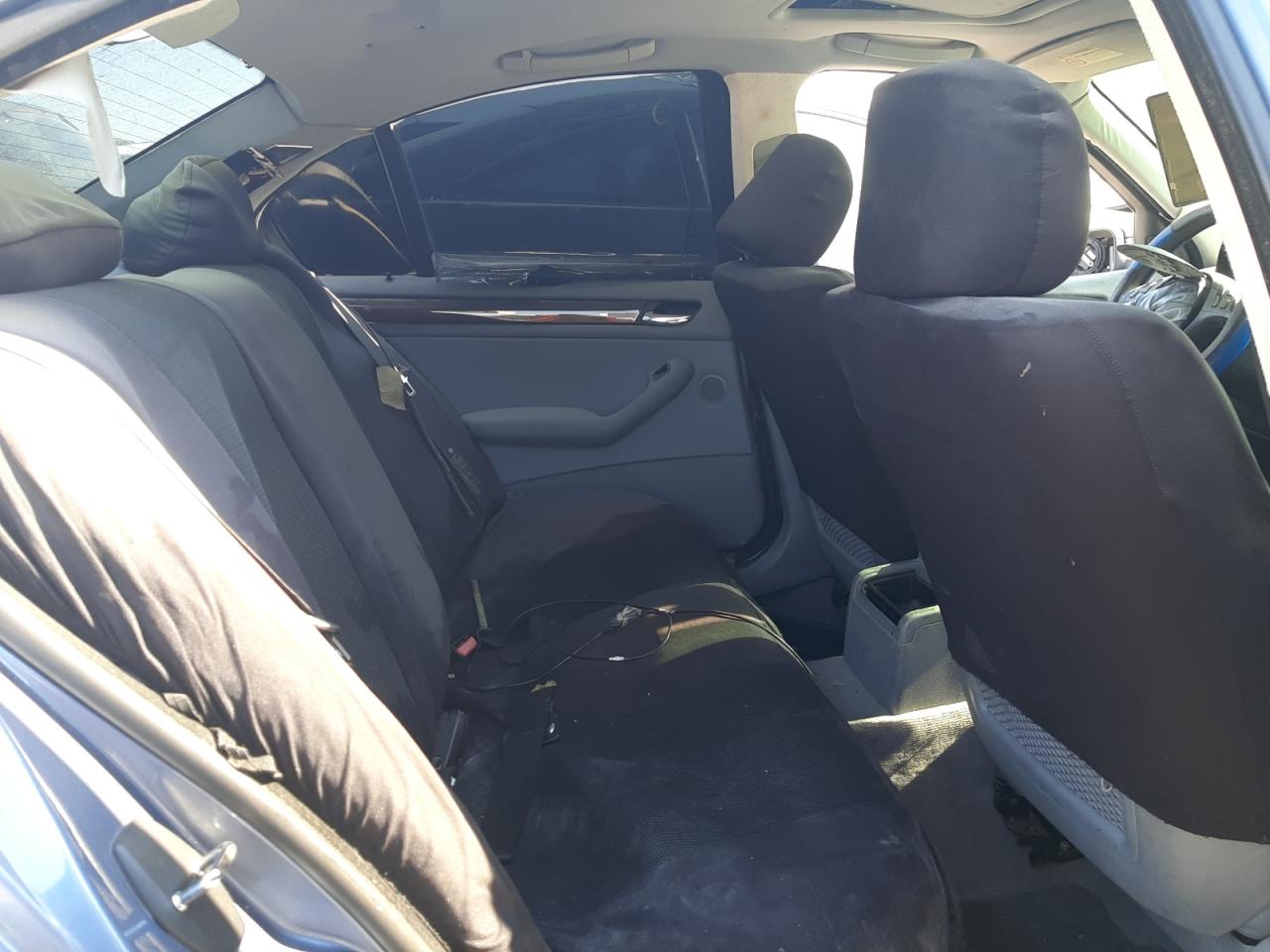 WBAAV534X1FJ64160 2001 BMW 330 I