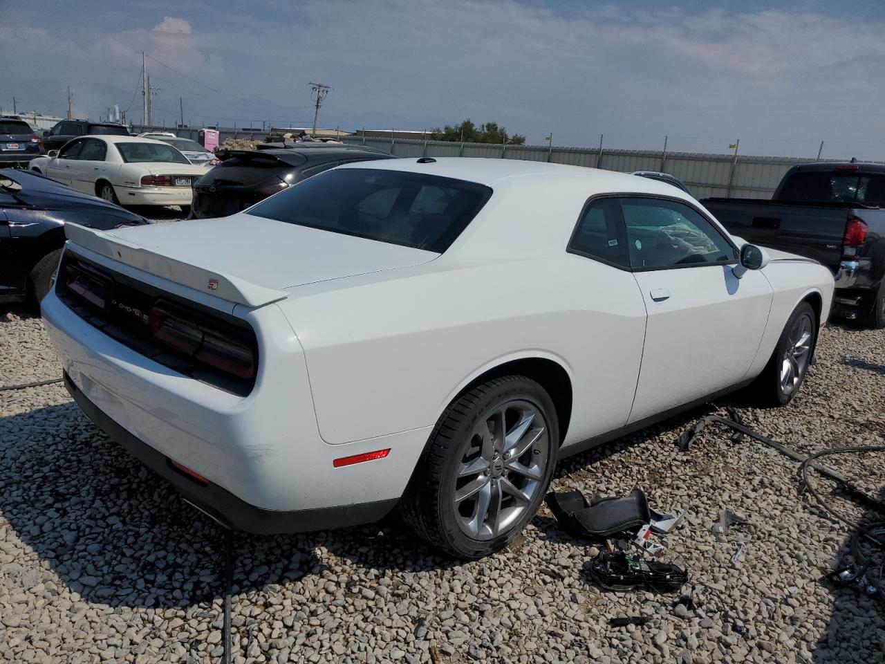 Lot #2779647931 2022 DODGE CHALLENGER