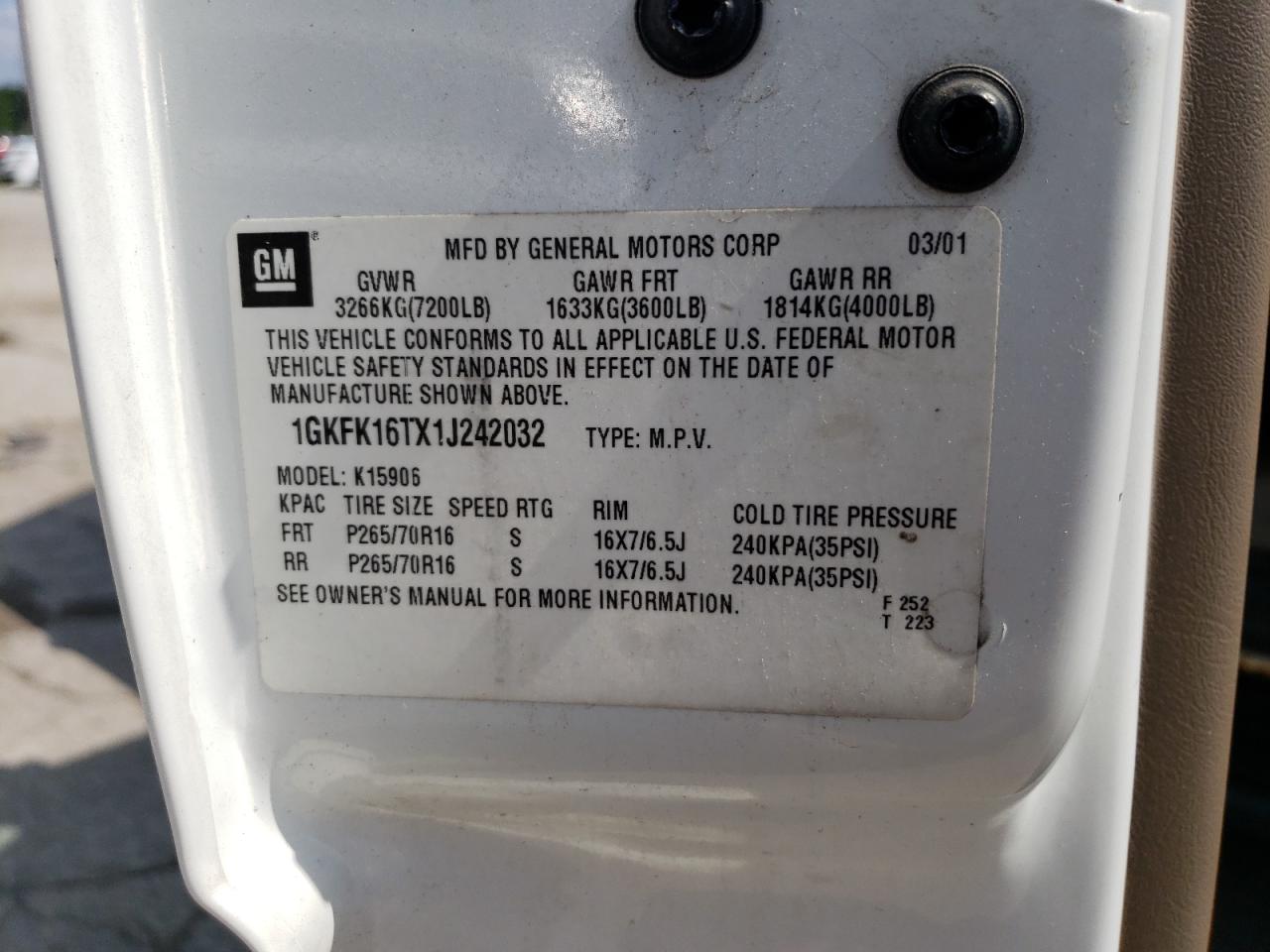 1GKFK16TX1J242032 2001 GMC Yukon Xl K1500