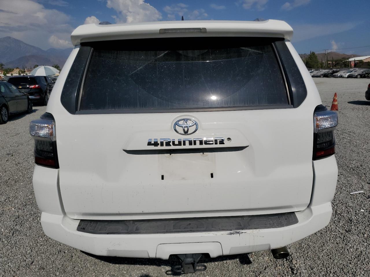 Lot #2749245208 2016 TOYOTA 4RUNNER SR