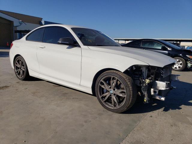 VIN WBA1J7C50GV360865 2016 BMW 2 Series, M235I no.4