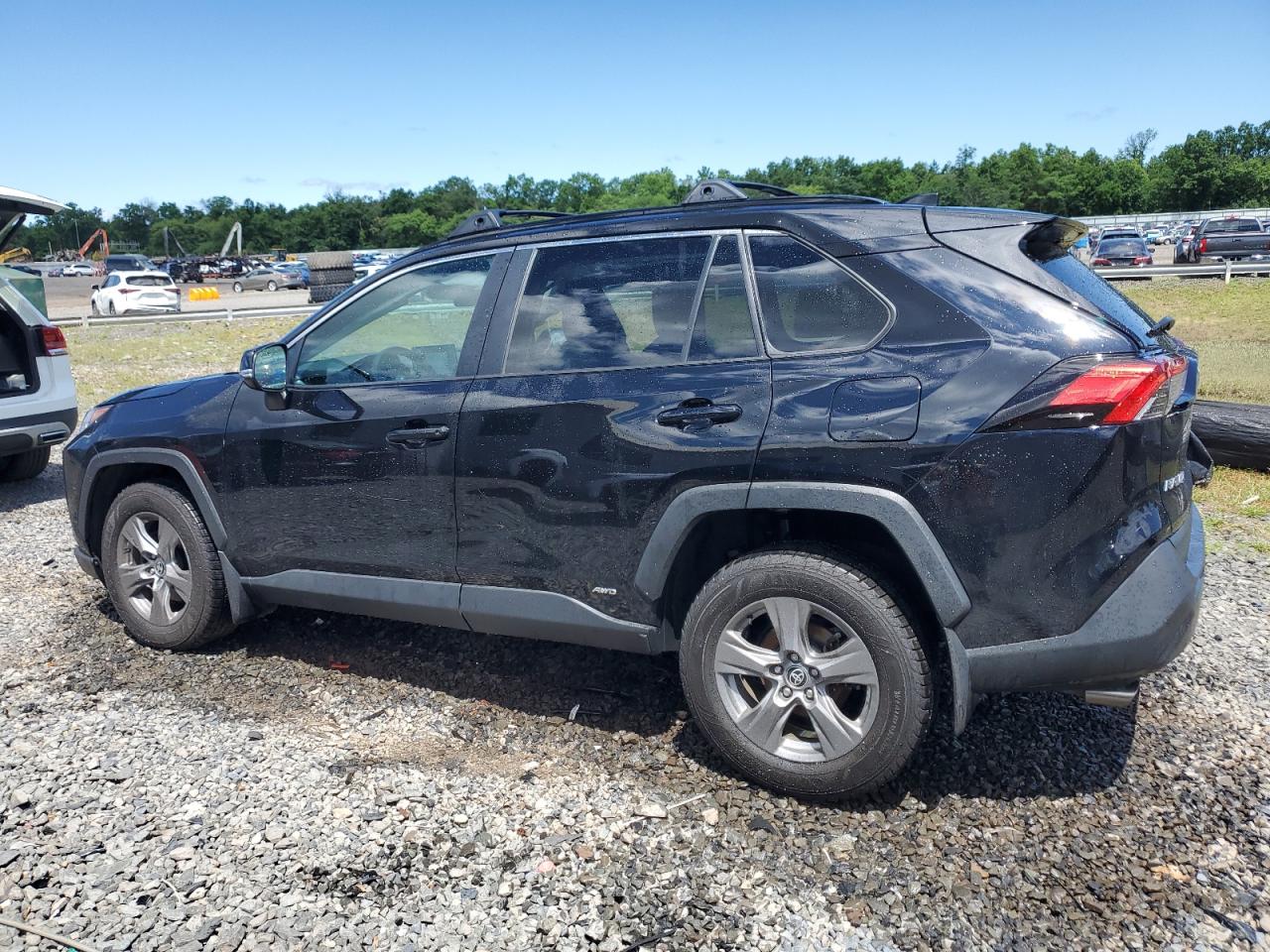 Lot #2971596715 2022 TOYOTA RAV4 XLE